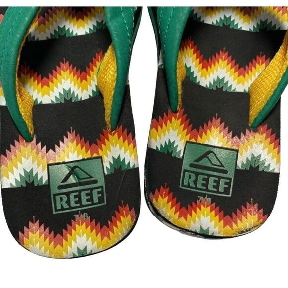 Reef NWOT youth multicolored, flip-flop/sandal, size 8 - Picture 3 of 5